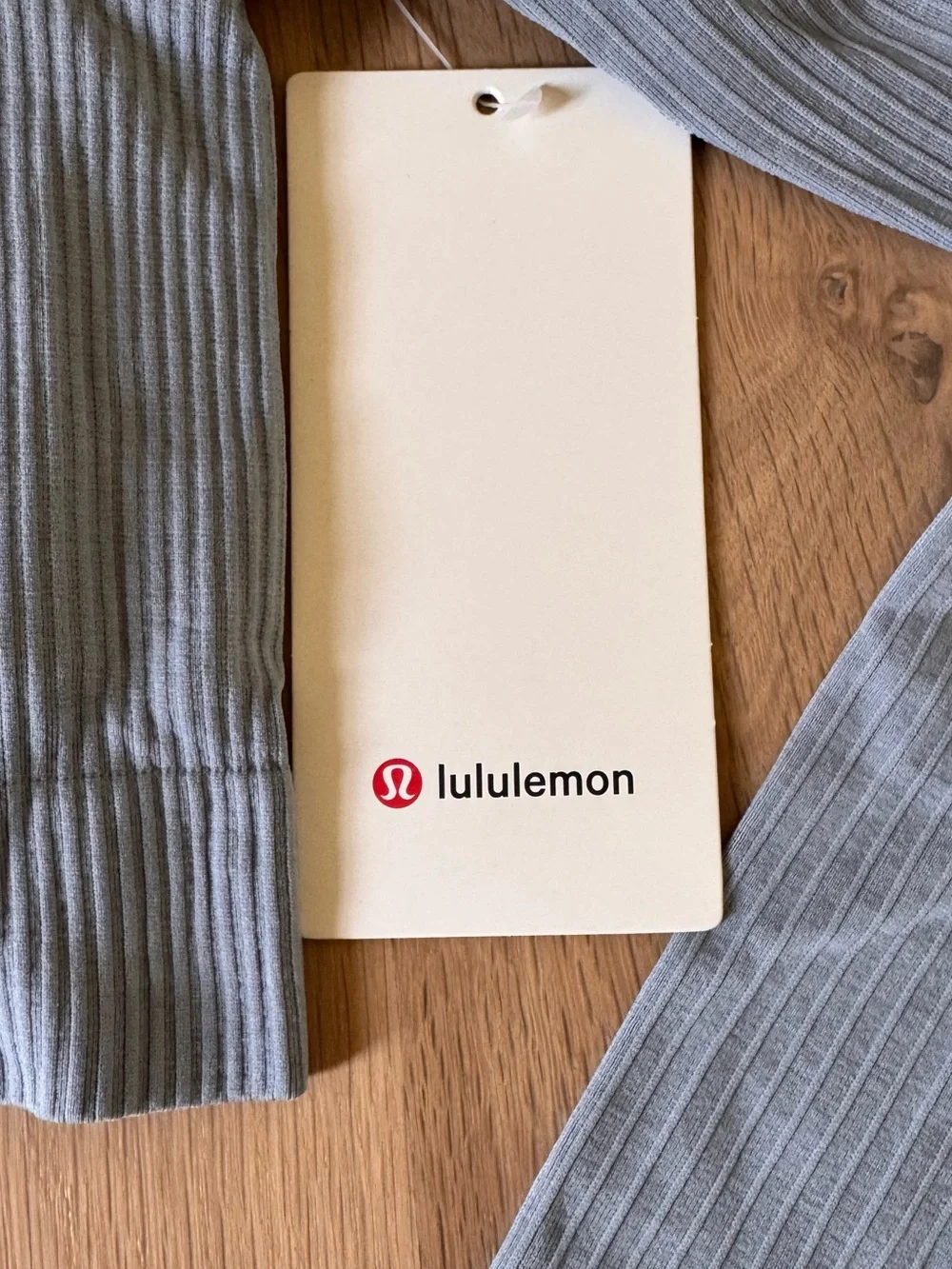 lululemon athletica size 10